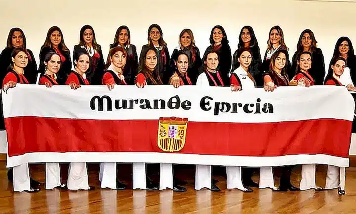 Claro, puedo ayudarte con información sobre el procedimiento para obtener la nacionalidad española si lo necesitas